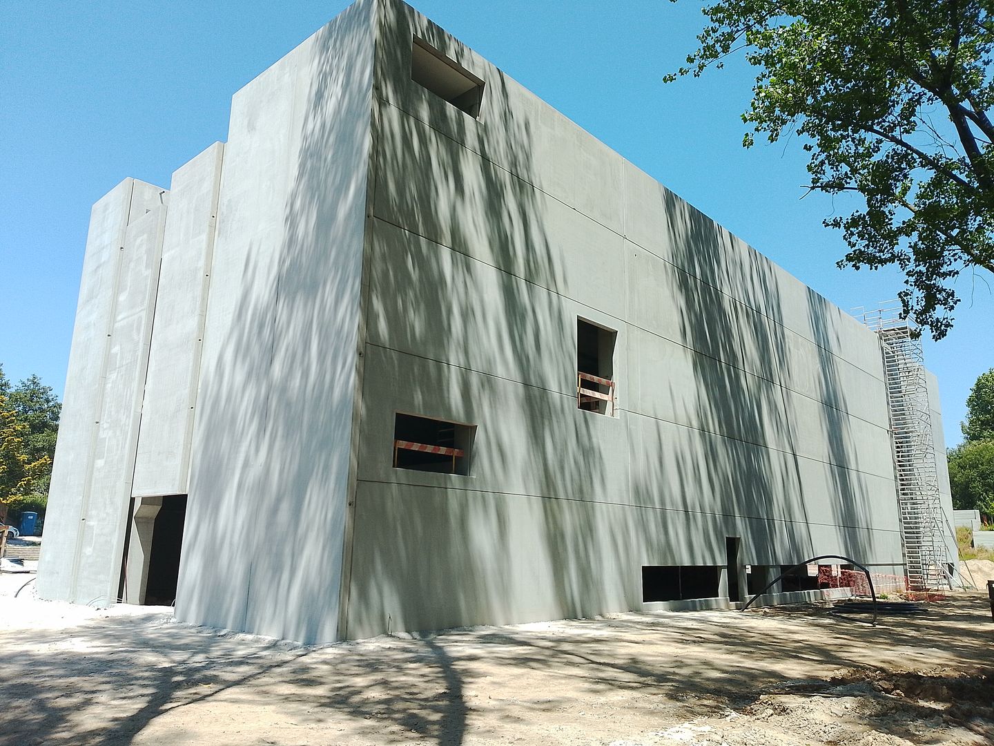 Fachada em construção do Centro de Dados para Ciência e Tecnologia
